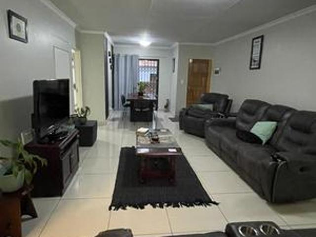 Townhouse for sale in Ekurhuleni, Gauteng