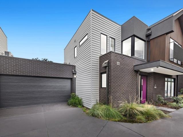 Townhouse for sale in Camerons Creek, Victoria