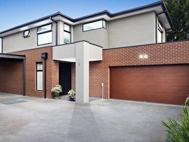 Townhouse for sale in Camerons Creek, Victoria