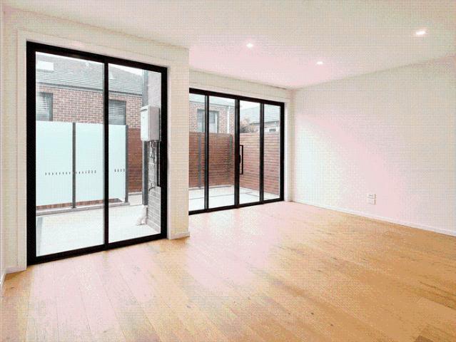 Townhouse for rent in Camerons Creek, Victoria