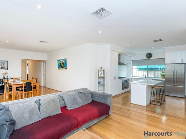 House for rent in Caversham, Western Australia