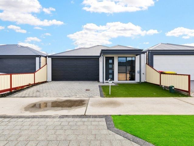 House for sale in Aubin Grove, Western Australia