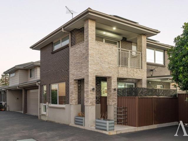 Townhouse for sale in Sydney, New South Wales