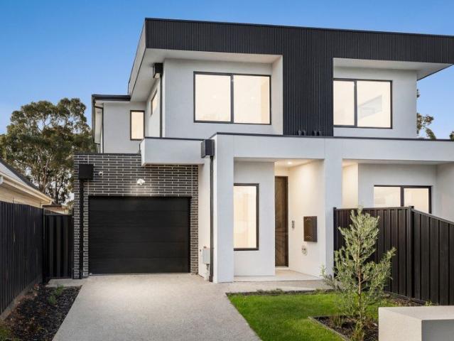 Townhouse for sale in Camerons Creek, Victoria