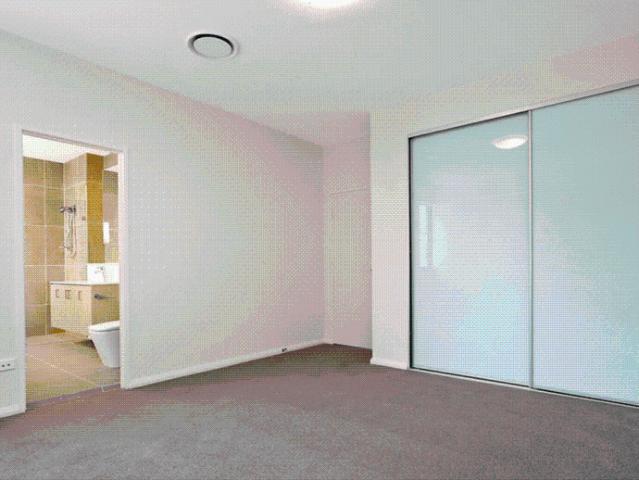 Townhouse for rent in Sydney, New South Wales