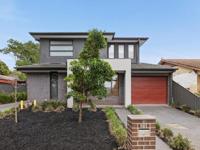 Townhouse for rent in Camerons Creek, Victoria