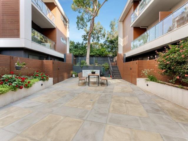 Apartment for sale in Ringwood, Melbourne