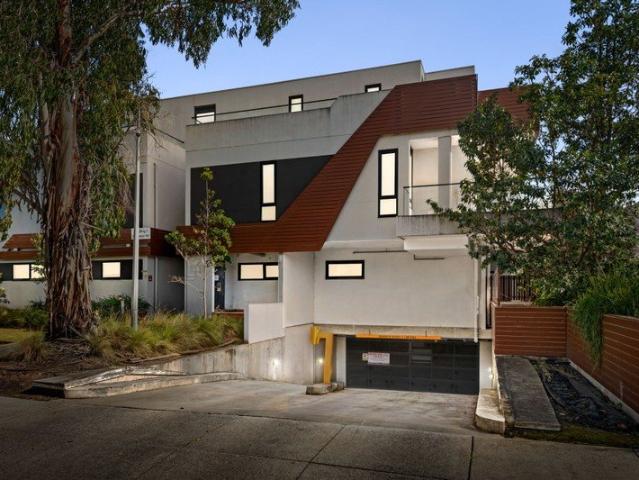 Apartment for sale in Camerons Creek, Victoria