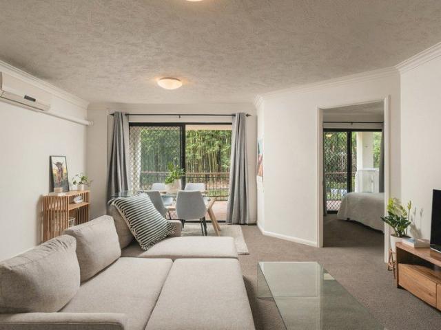 Apartment for sale in Hawthorne, Greater Brisbane