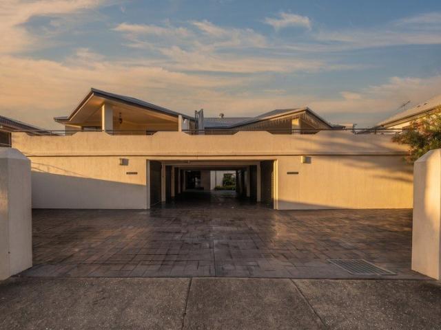 Apartment for sale in Hawthorne, Greater Brisbane