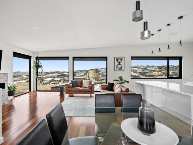 House for rent in Highton, Geelong