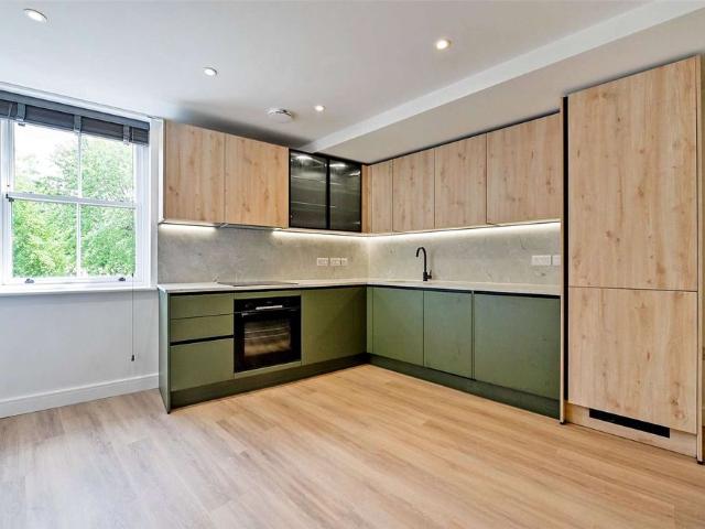 Apartment for rent in Hotwells, Feckenham