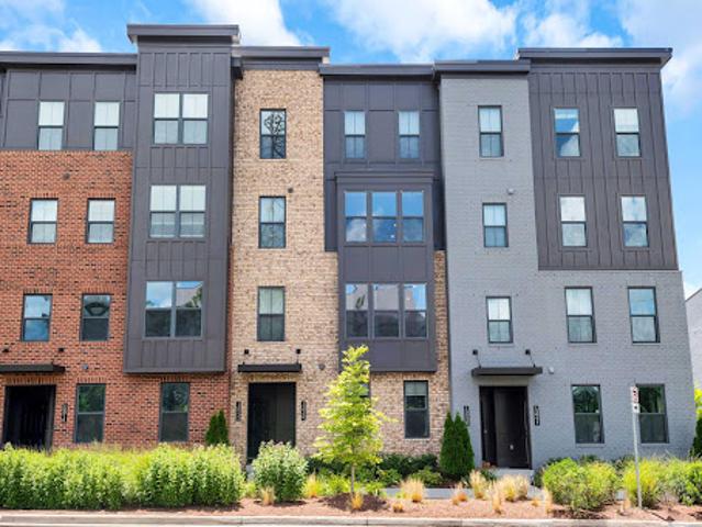 House for sale in Herndon