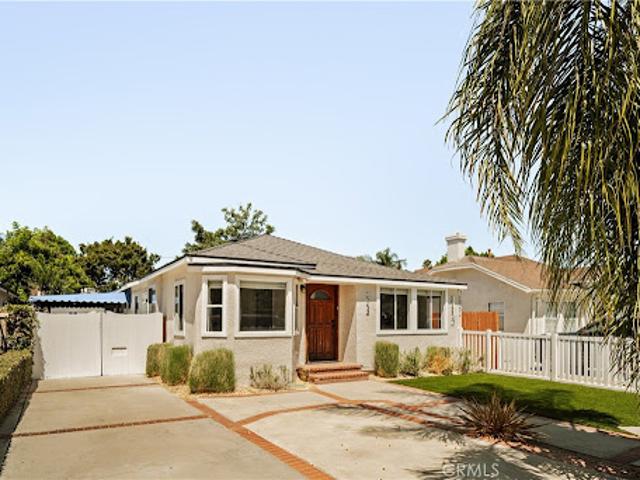 House for sale in Sherman Oaks Neighborhood Council District, Canoga Park