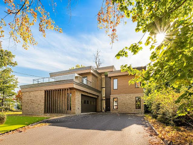 House for sale in Pointe-claire, Quebec