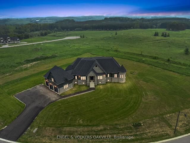 House for sale in Caledon House for sale in Caledon