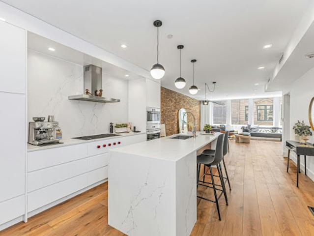 Apartment for sale in Arverne, New York