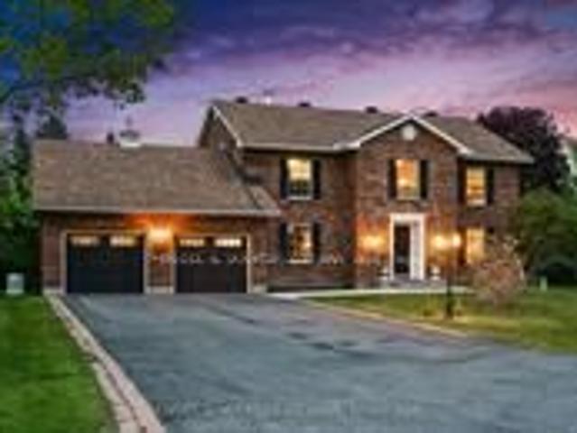 House for sale in Manotick, Ontario
