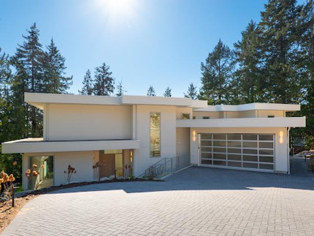 House for sale in West Vancouver, British Columbia