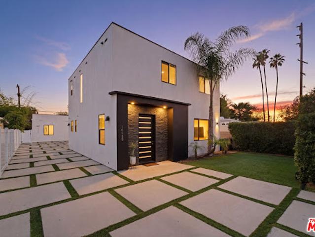 House for sale in Sherman Oaks Neighborhood Council District, Canoga Park