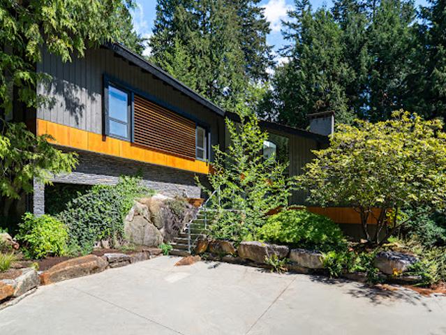 House for sale in West Vancouver, British Columbia