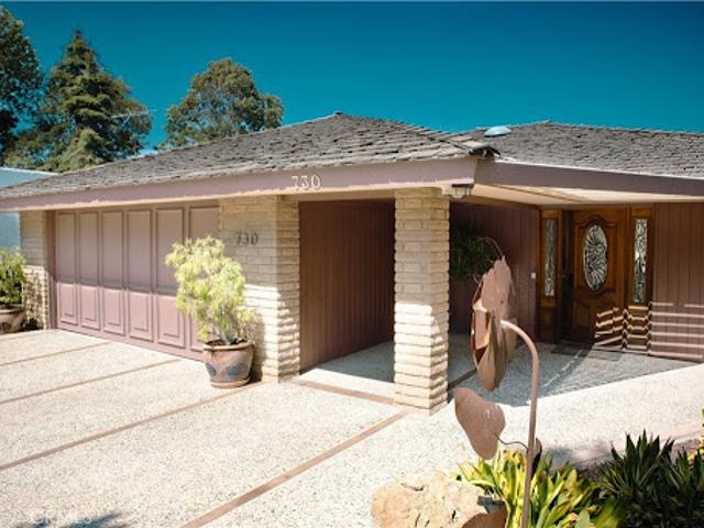 House for sale in Newport Beach