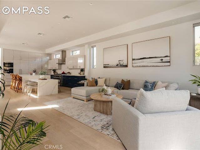 House for sale in Manhattan Beach, California