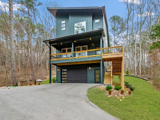 House for sale in Chickamauga, Georgia