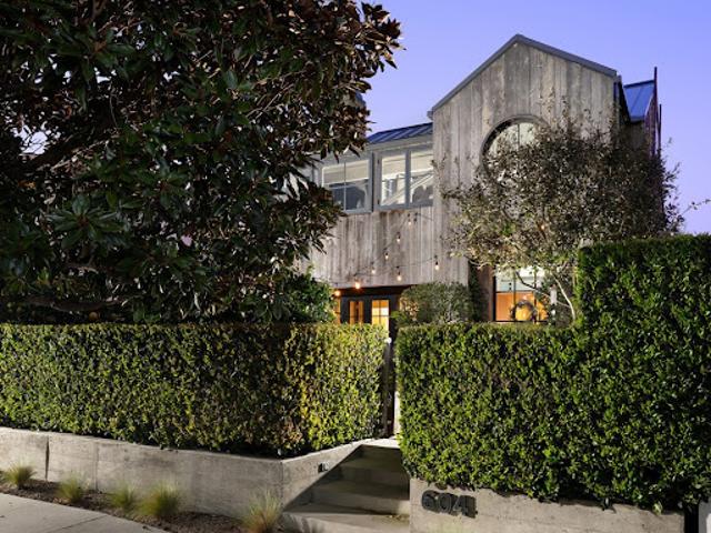 House for sale in Corona Del Mar