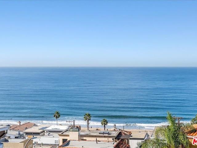 House for sale in Manhattan Beach, California