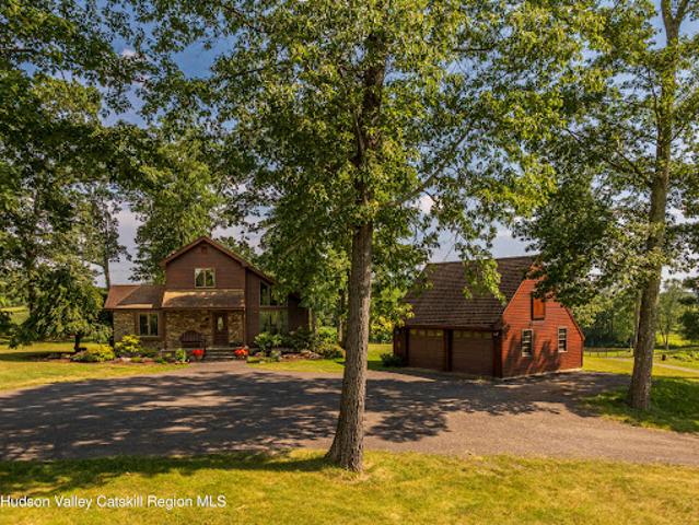 House for sale in Hudson, New York