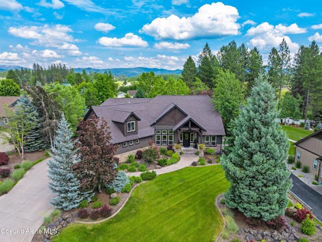 House for sale in Hayden, Idaho
