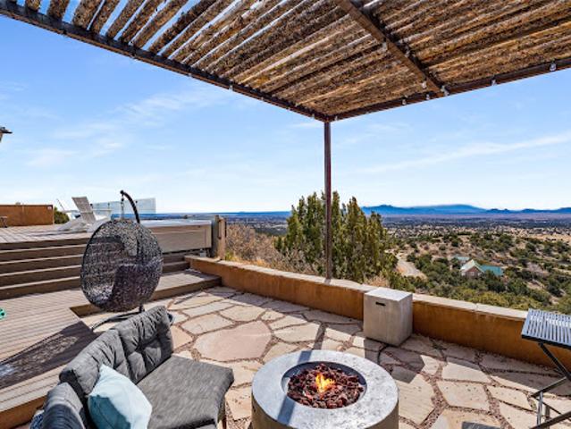 House for sale in Santa Fe, New Mexico