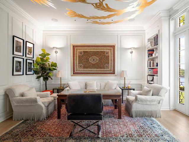 House for sale in New York