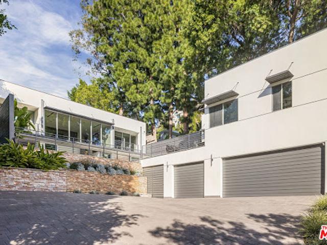 House for sale in Canoga Park, California