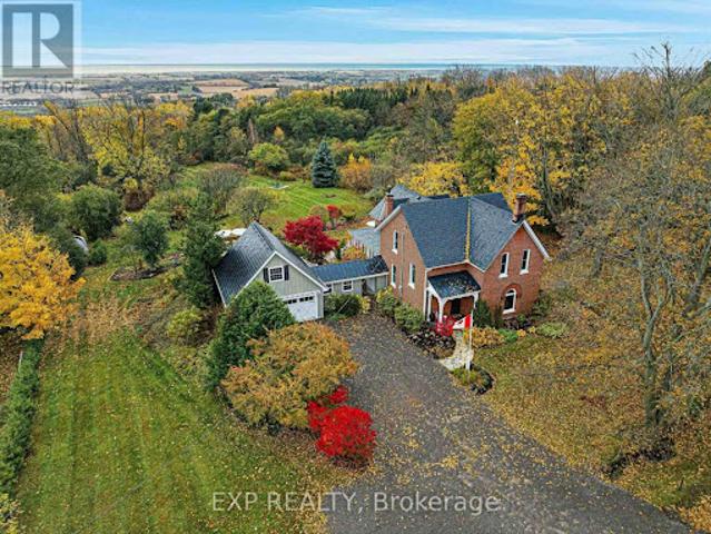 House for sale in Ancaster, Ontario