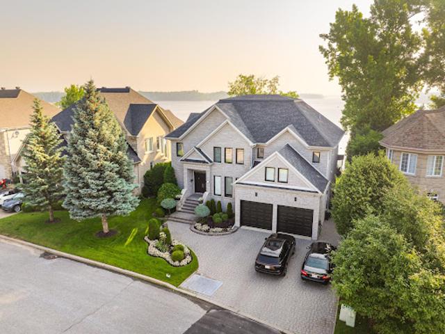 House for sale in Montreal, Quebec