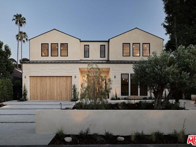 House for sale in Studio City Neighborhood Council District, Canoga Park