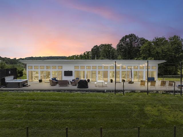 House for sale in Logan, Ohio