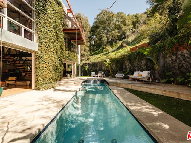 House for sale in Santa Monica, California