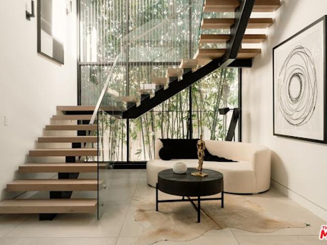 House for sale in Canoga Park, California