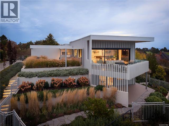 House for sale in Oak Bay, British Columbia