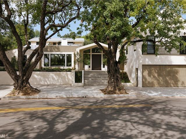 House for sale in Studio City Neighborhood Council District, Canoga Park