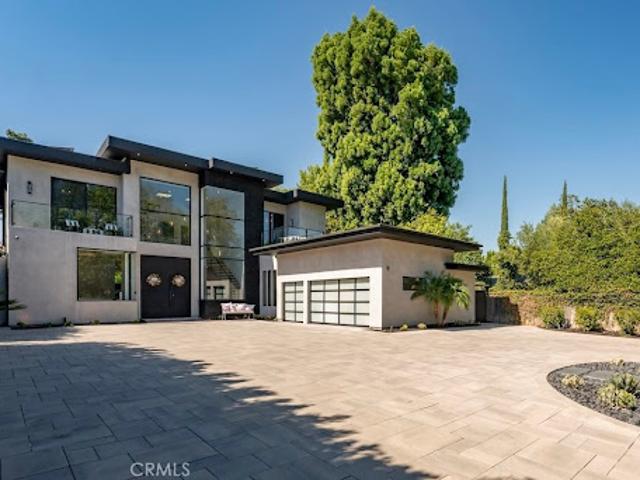 House for sale in Encino Neighborhood Council District, Los Angeles