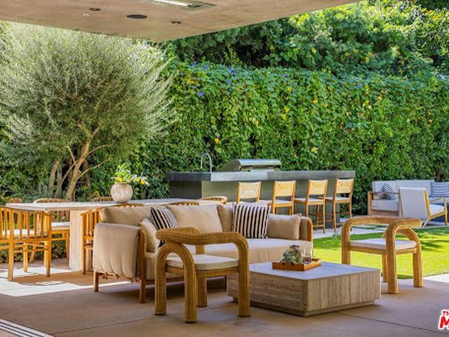 House for sale in Beverly Hills, Los Angeles County