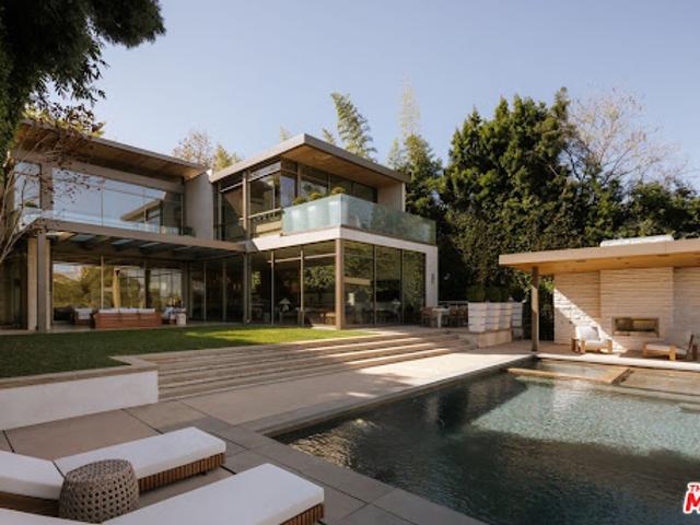 House for sale in Los Angeles, Los Angeles County