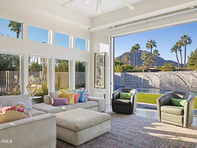 House for sale in Paradise Valley, Maricopa County