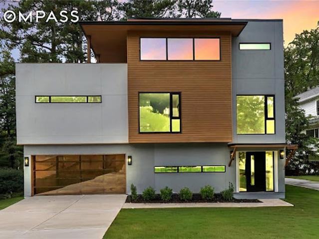 House for sale in Brookhaven, Georgia