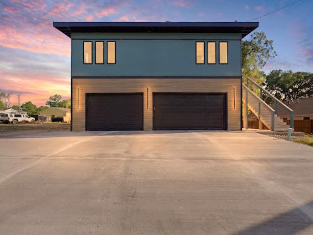 House for sale in Jeffersonville, Indiana
