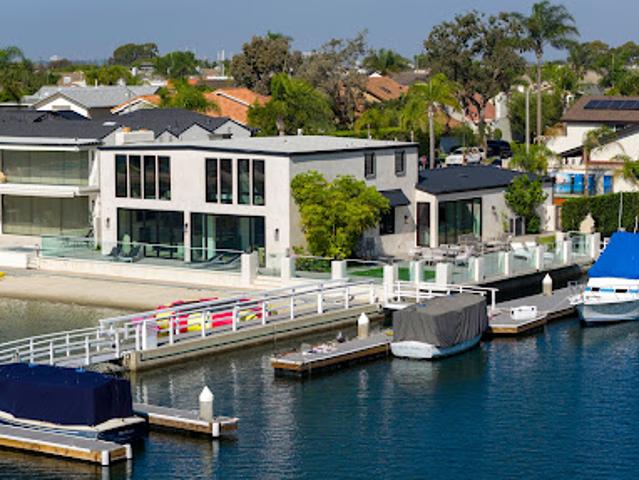 House for sale in Huntington Beach, California